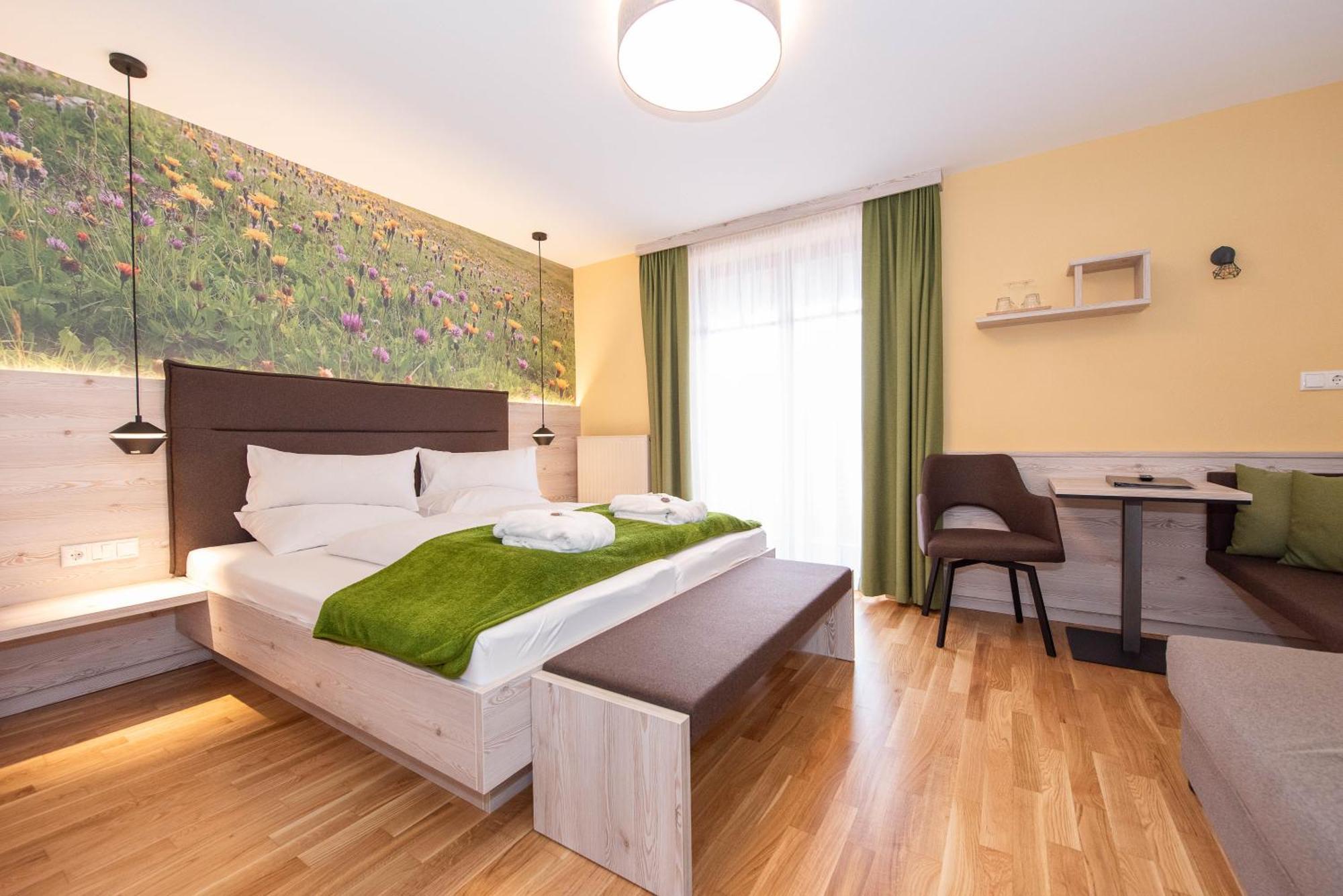 Der Almblick Hotel Strallegg Exterior photo