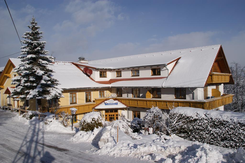 Der Almblick Hotel Strallegg Exterior photo